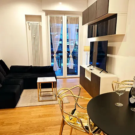 Cozy Apartment Between Sempione, City Life And Mico ! Milan Exterior photo