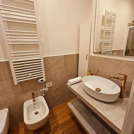 Cozy Apartment Between Sempione, City Life And Mico ! Milan Exterior photo